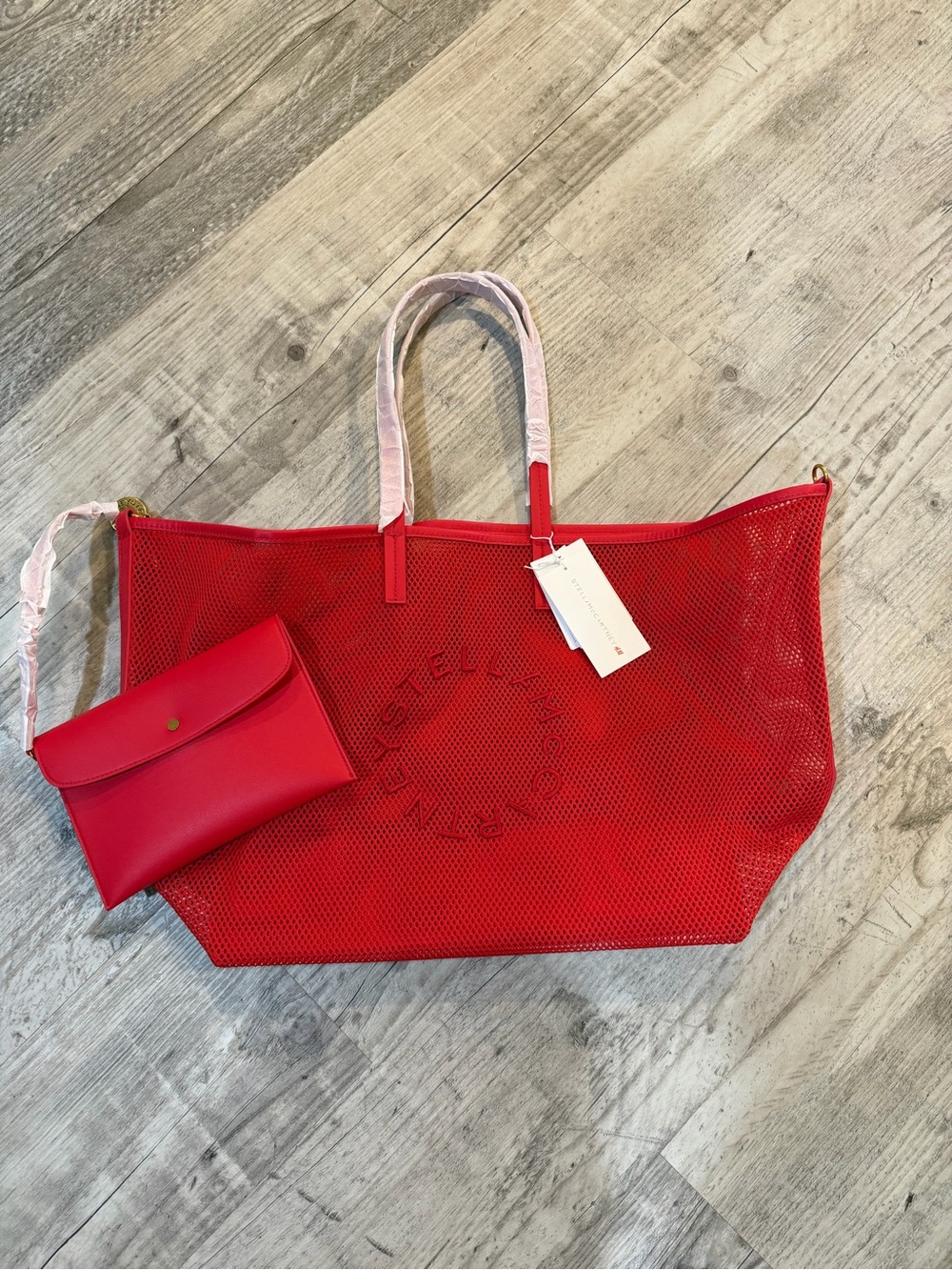 Stella McCartney H&M Red Mesh Tote Bag - Picture 3 of 5